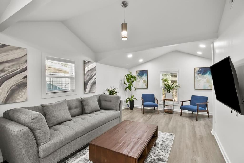 Villa 4-bed 2-bath Pet Friendly In Heart Of Atlanta